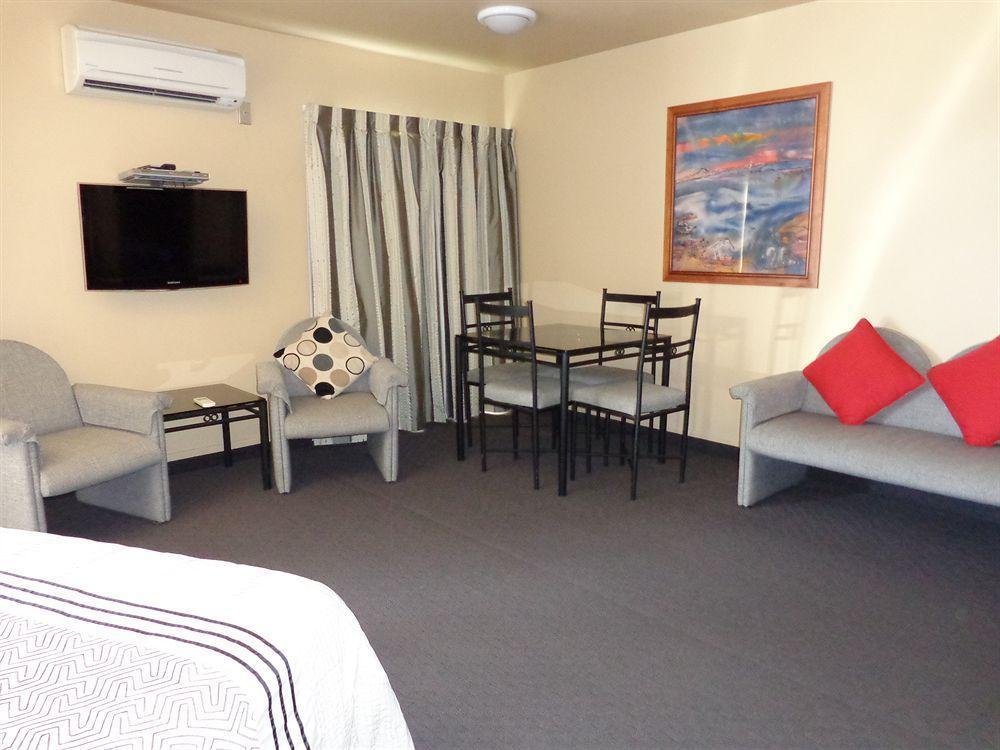 Clearwater Motor Lodge Taupo Eksteriør billede