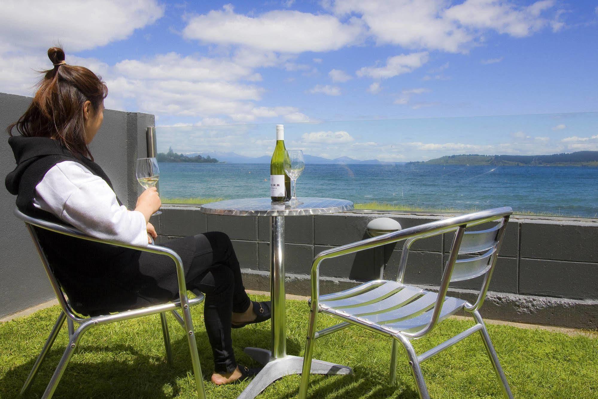 Clearwater Motor Lodge Taupo Eksteriør billede